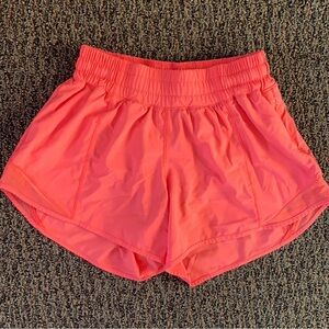Lululemon hotty hot shorts 6 tall